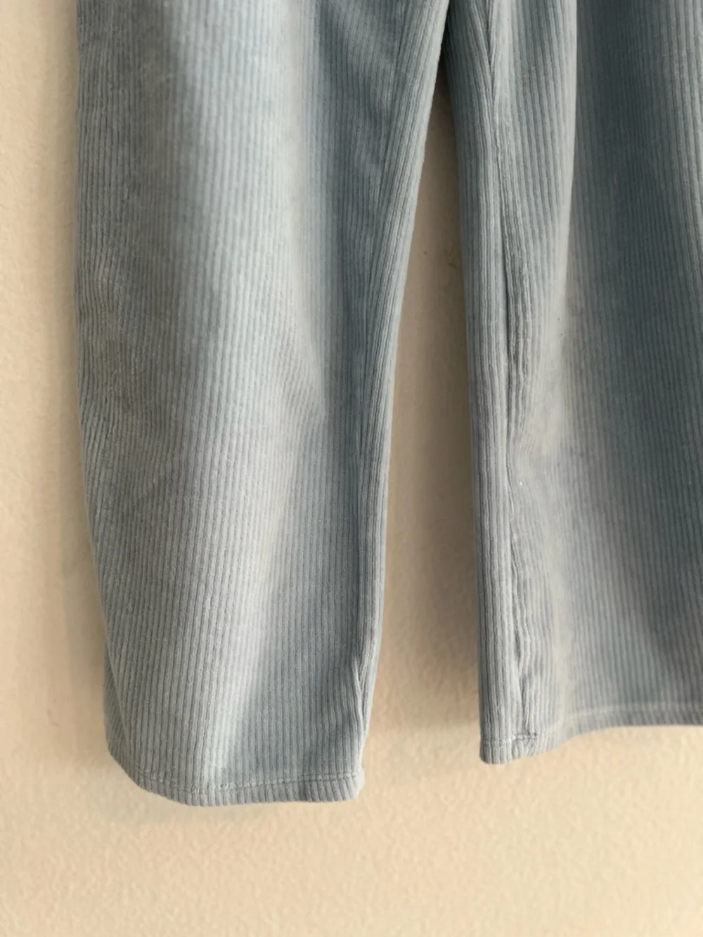 Cat & Jack Light Blue Corduroy Cargo Joggers - Picture 5 of 10
